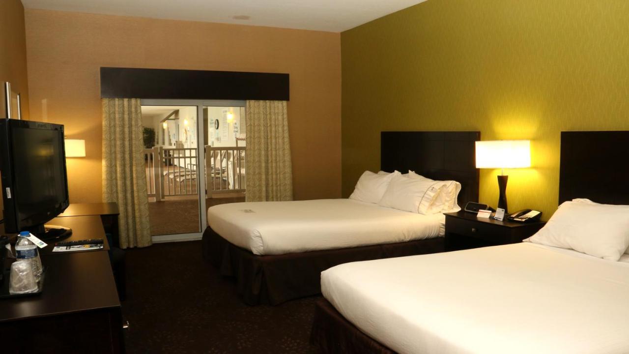 Holiday Inn Express Hotel & Suites Saginaw By Ihg Exterior foto